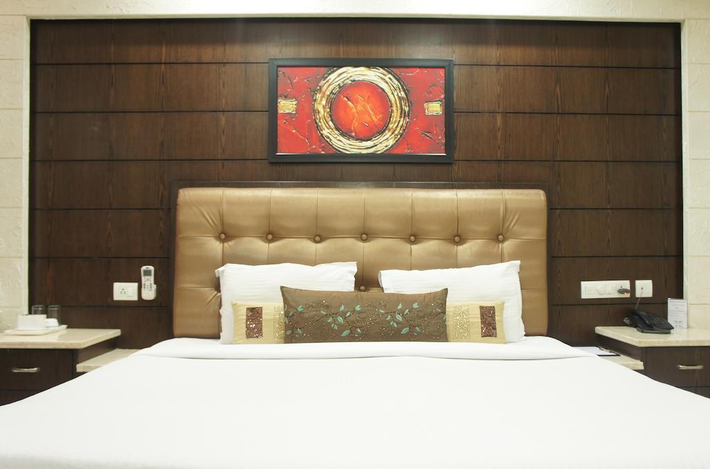 โรงแรมเซอร์ยา ไพรม์ โกตา ภายนอก รูปภาพ